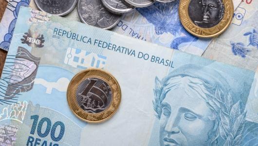 Banco poderá compensar horas extras deferidas em juízo com gratificação paga a bancário